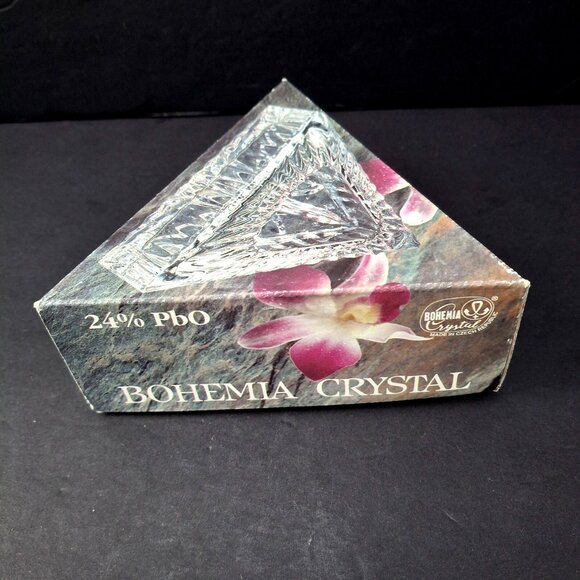 Bohemian Crystal Trinket Box Czech Republic Triangle Original Stickers and Box - Picture 9 of 13